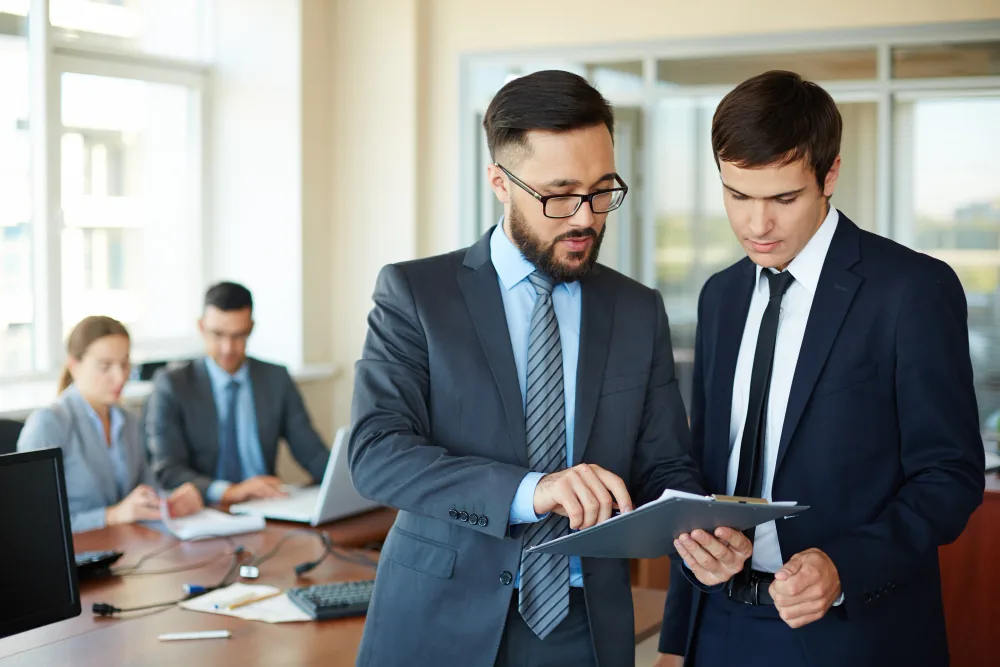 Consultative hiring discussion across sectors